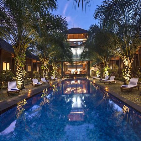 Coconut Boutique Resort Senggigi Extérieur photo