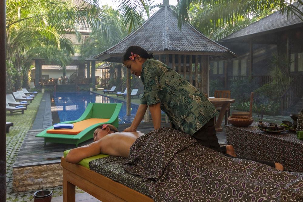 Coconut Boutique Resort Senggigi Extérieur photo