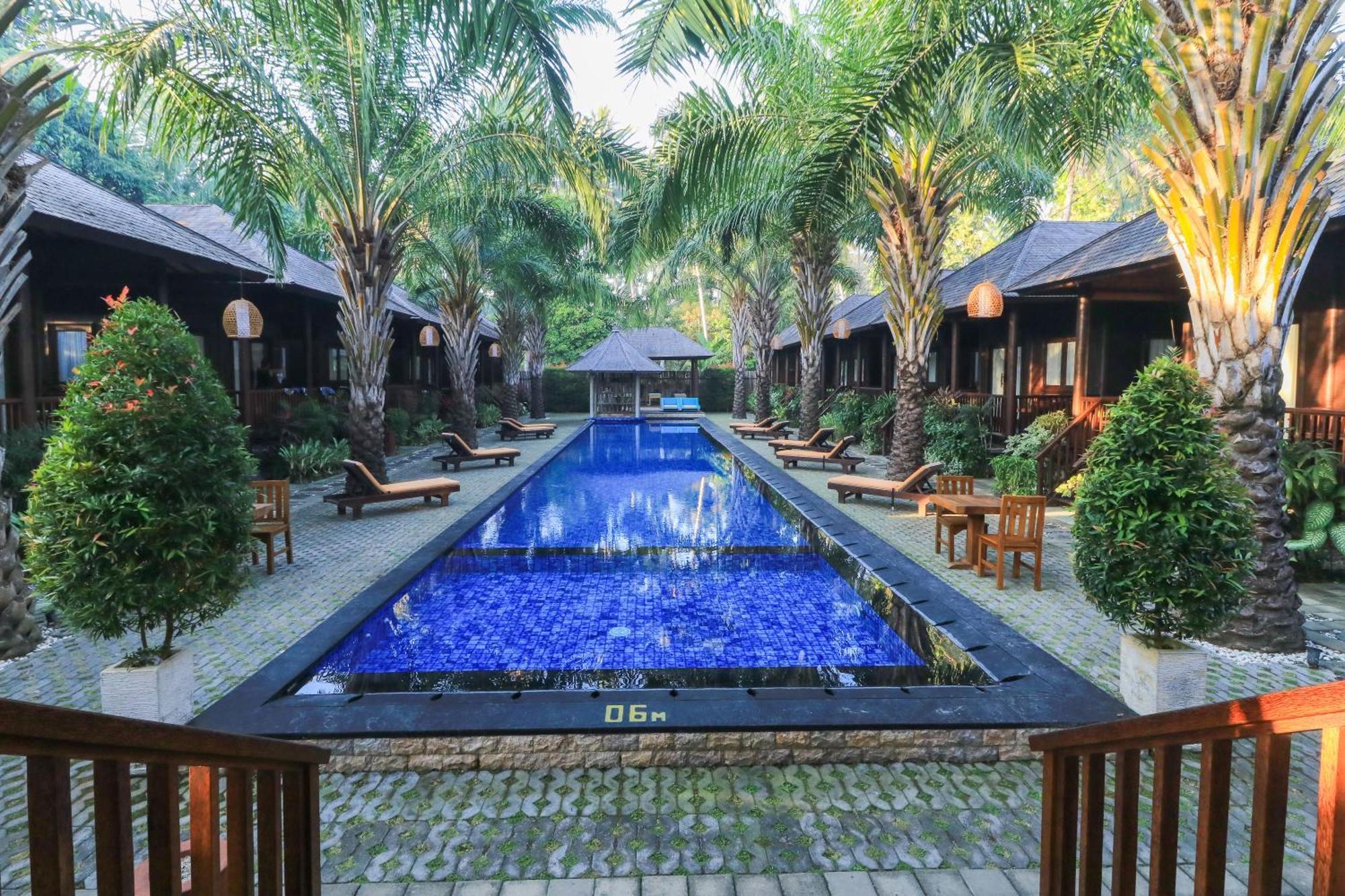 Coconut Boutique Resort Senggigi Extérieur photo